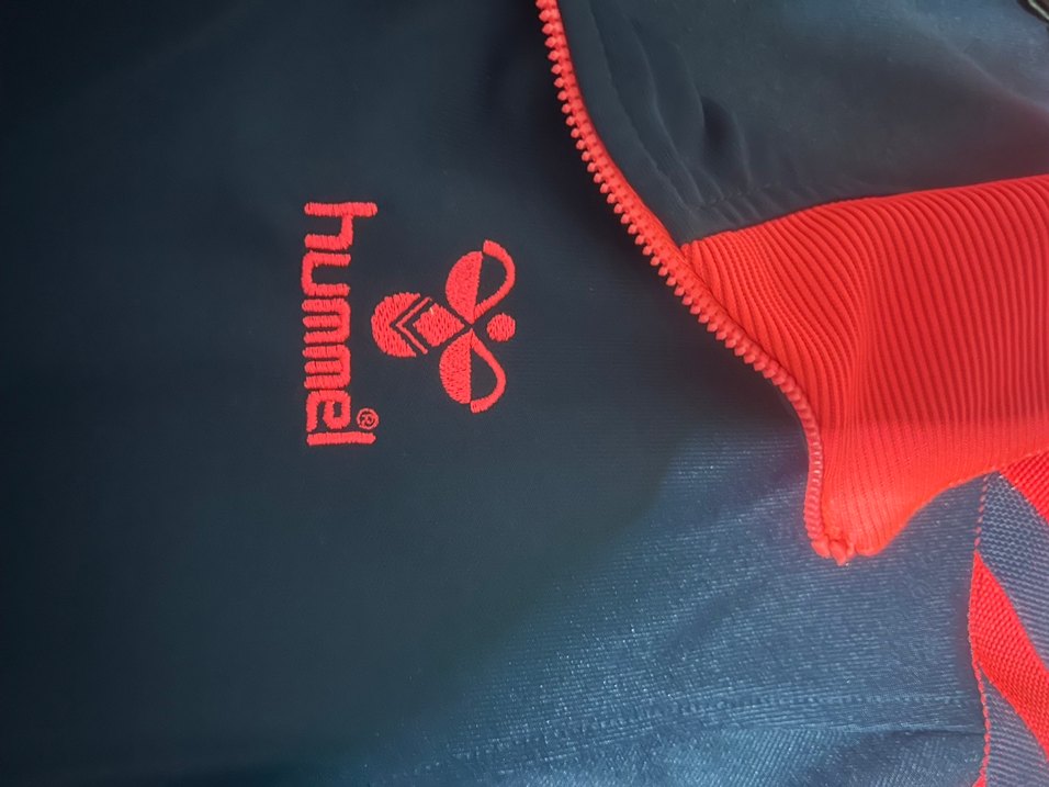 Hummel switşört - Görsel 5