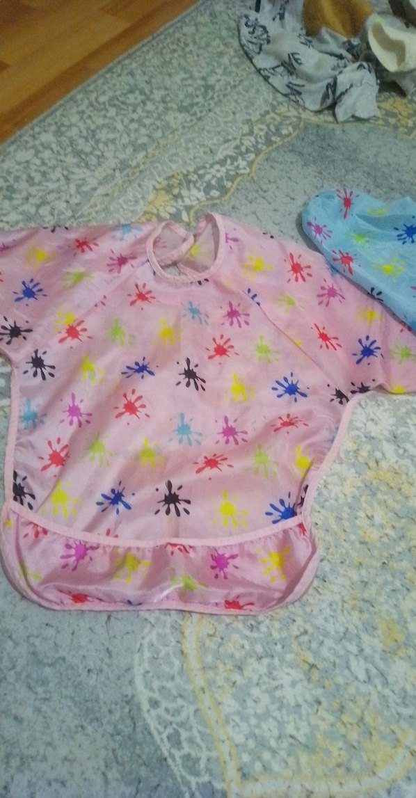 Renkli Batik Desenli Bebek Önlüğü - Görsel 2