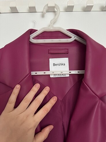 m Beden bershka pembe deri ceket