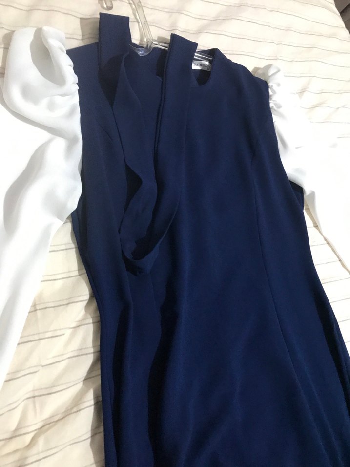 Mavi Elbise - Görsel 4