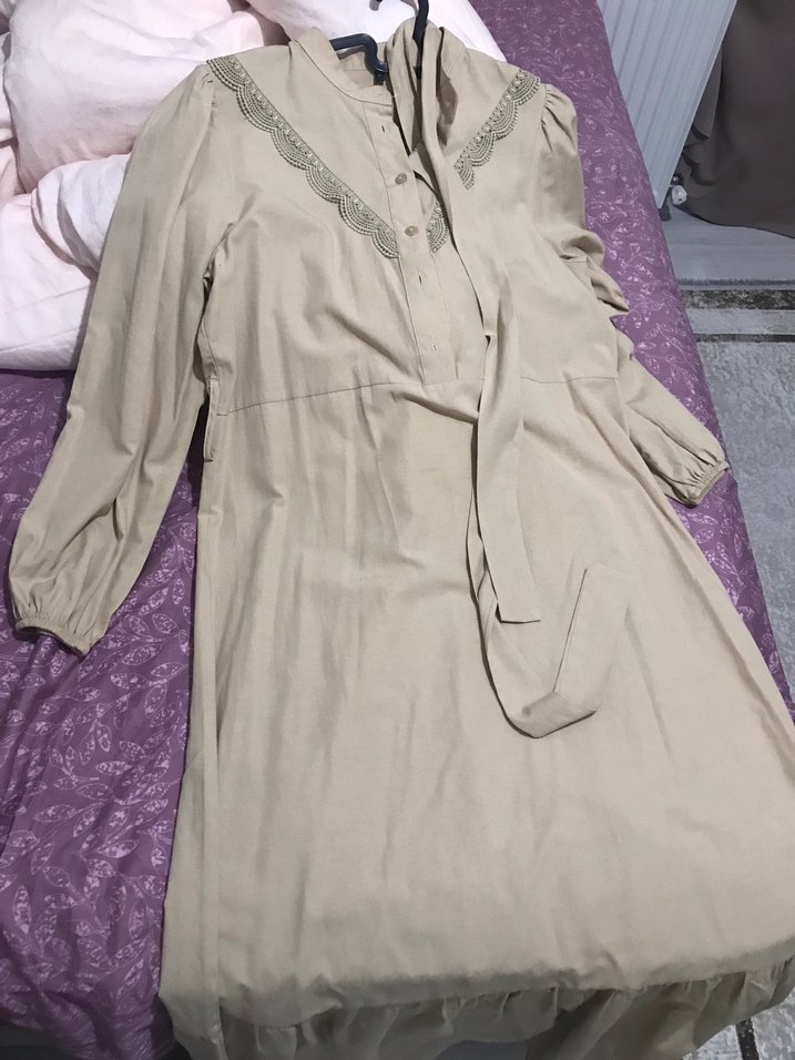 Bej Kemerli Uzun  Elbise - Görsel 3