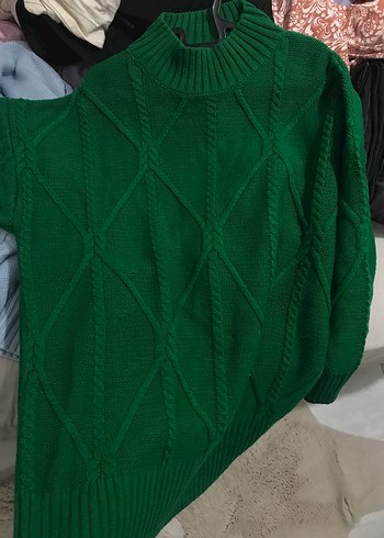 Yeşil Boğazlı Örgü Kadın Kazak - Görsel 2