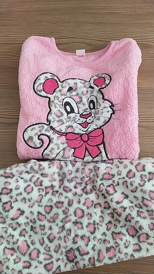 Pijama takimi