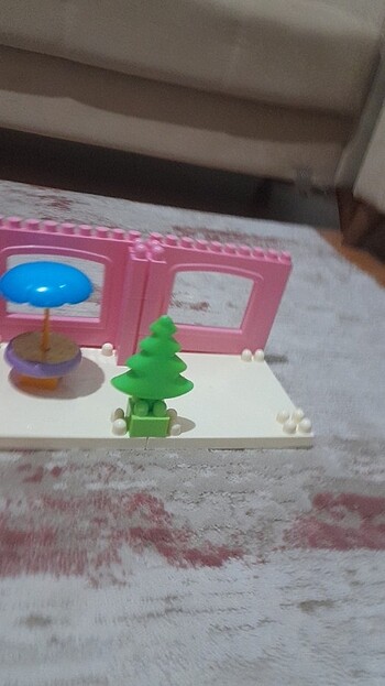  Beden Lego oyuncak ev