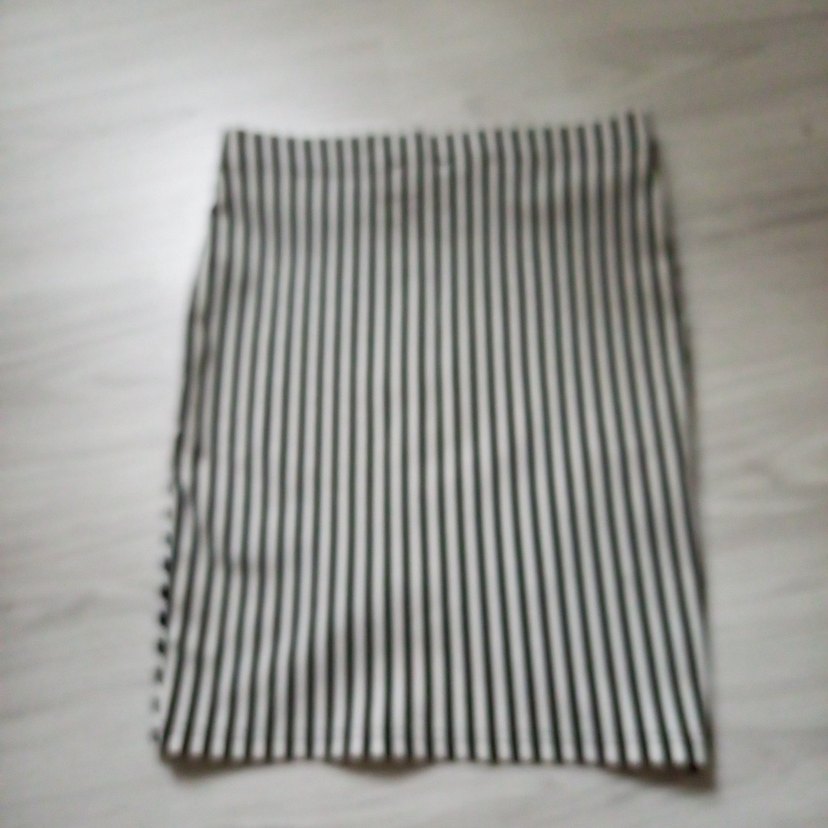 Çizgili etek - Görsel 2