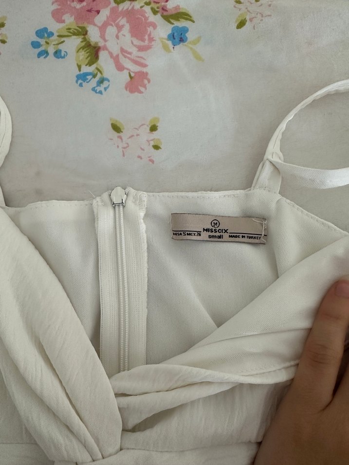 Beyaz Drapeli Midi V Yaka Kadın Elbise - Görsel 3