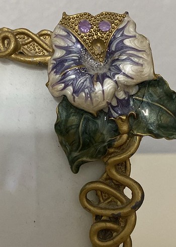 American Vintage Çiçek Desenli Altın Renkli Dekoratif Çerçeve