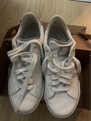 Nike spor ayakkabı