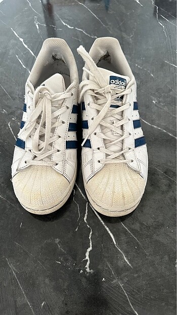 Adidas superstar