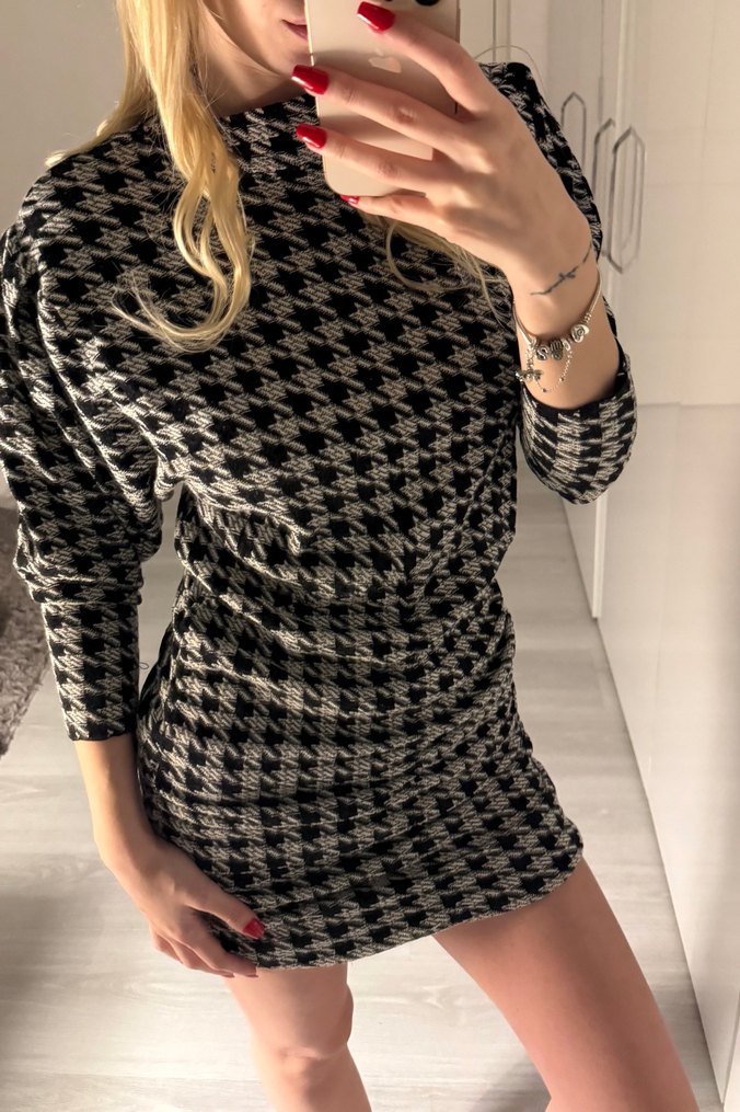 Triko drapeli elbise - Görsel 4