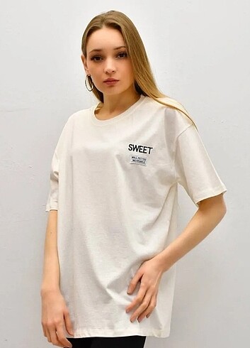 Kadın t-shirt modelimiz ????