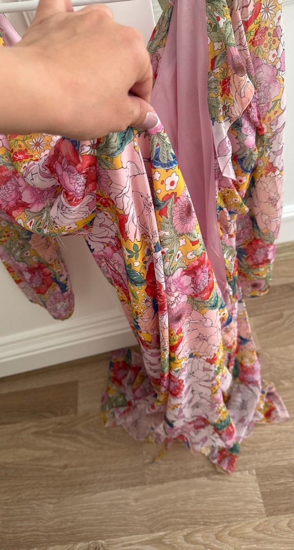 Pembe Çiçek Desenli Uzun Bohem Kimono - Görsel 4