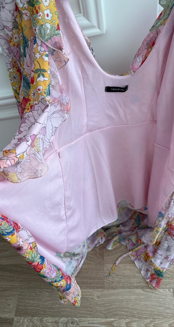 Pembe Çiçek Desenli Uzun Bohem Kimono - Görsel 3