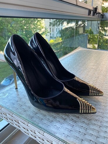Kriste bell stiletto