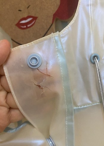 Şeffaf Kapüşonlu Midi Yağmurluk - Görsel 5