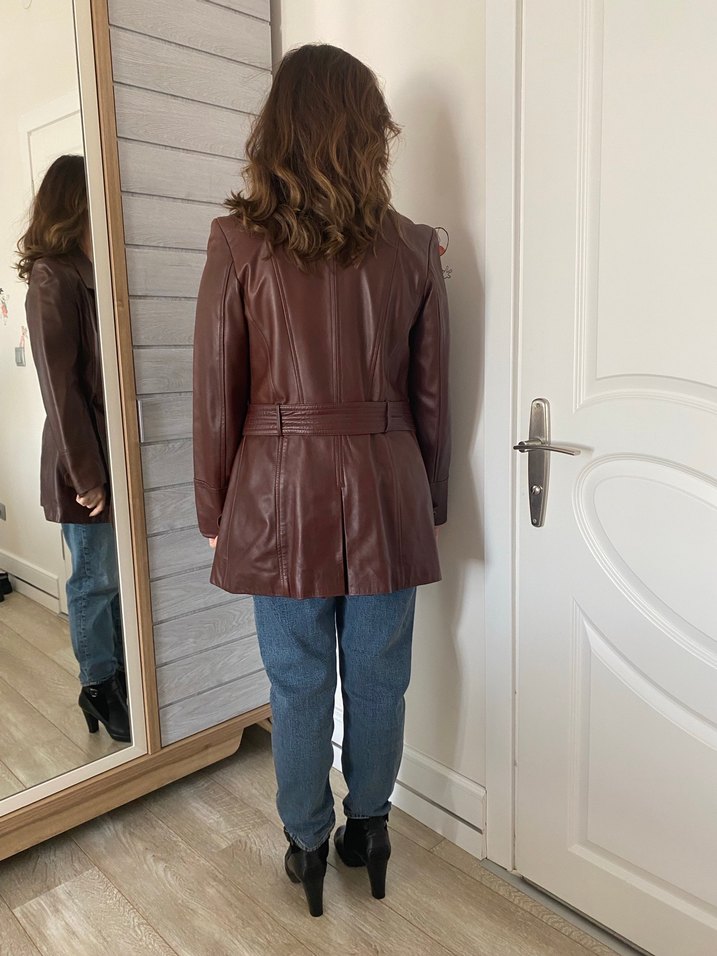 Kahverengi Deri Kemerli Kadın Ceket - Görsel 3