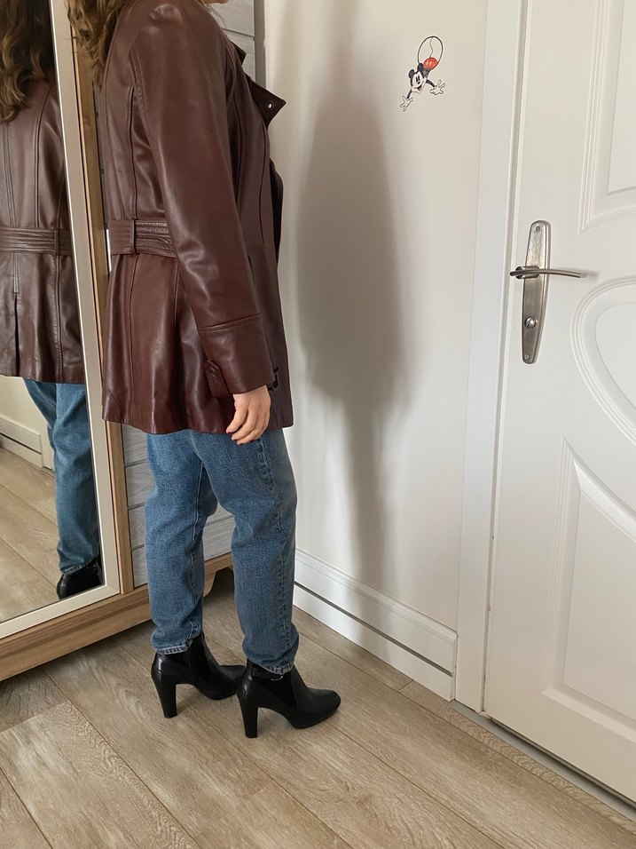 Kahverengi Deri Kemerli Kadın Ceket - Görsel 4