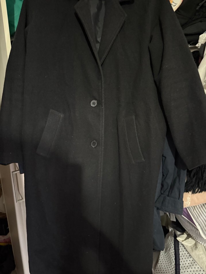 Düğmeli Siyah Midi Ofis Kabanı - Görsel 2