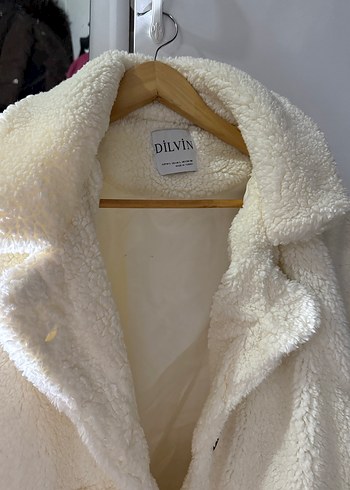 Dilvin Beyaz Düğmeli Midi Kadın Ceket - Görsel 5