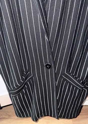 Düğmeli Siyah Çizgili Kadın Blazer Ceket - Görsel 3