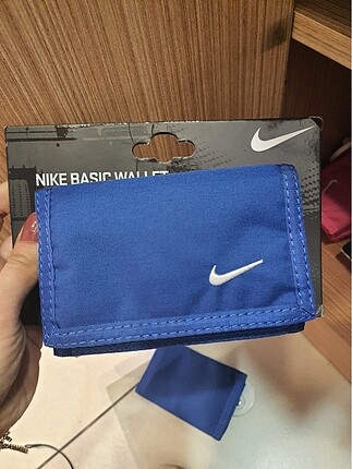 Nike Spor Cüzdan Nike Cüzdan %20 İndirimli - Gardrops