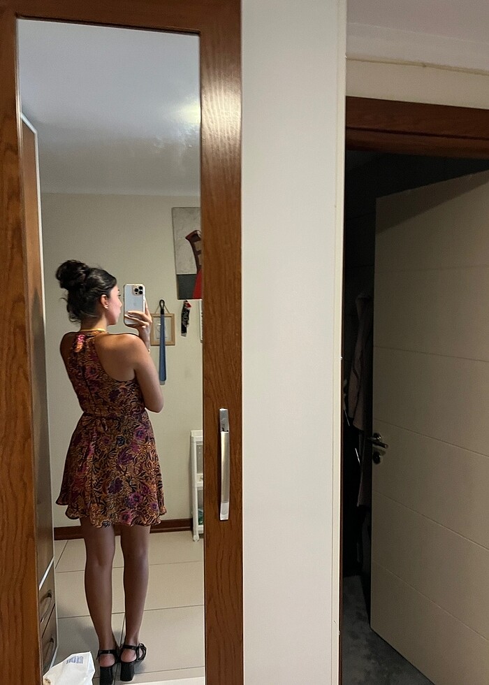 şifon halter yaka elbise - Görsel 2