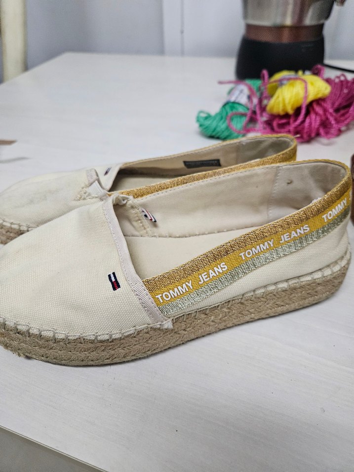 Tommy Hilfiger Bej Kadın Dolgu Topuklu Espadril Ayakkabı - Görsel 3