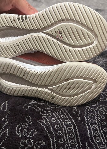 27 Beden Skechers Kız Çocuk Spor Ayakkabısı 27