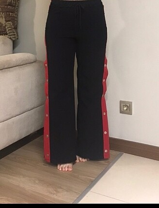 Diğer Bir kez giyildi