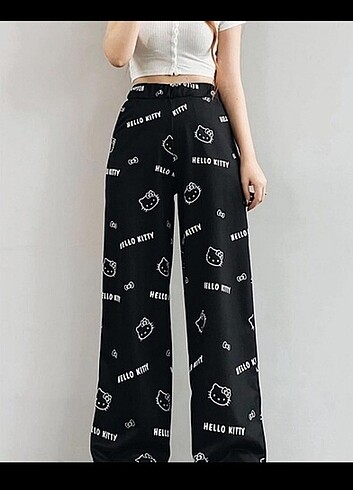 Hello kitty eşofman altı