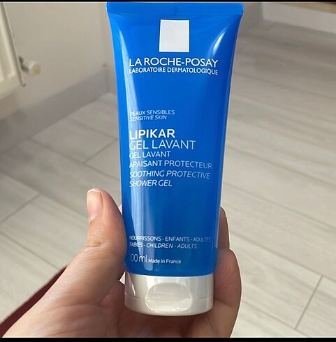 La roche posay temizleme jeli
