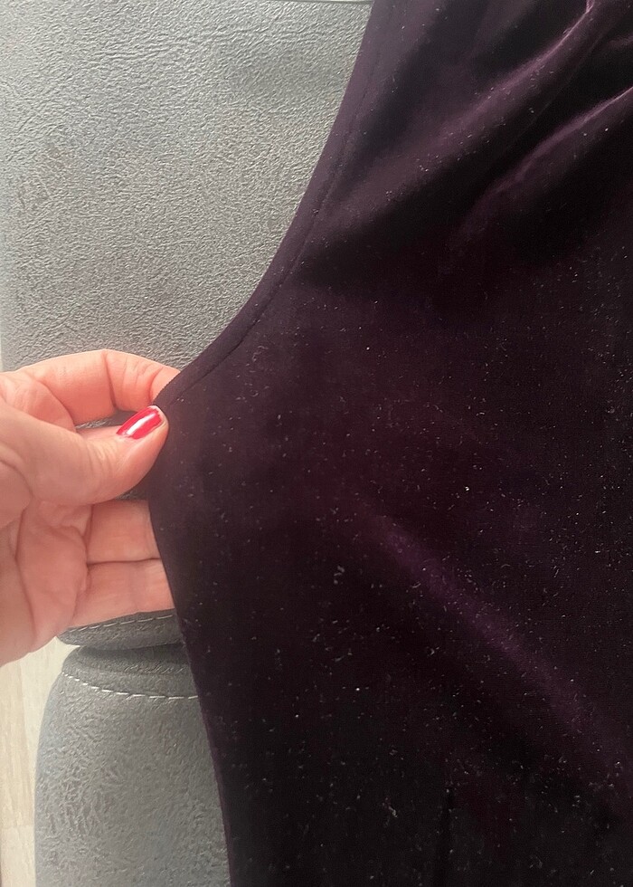 İpekyol halter yaka ince kadife elbise - Görsel 3