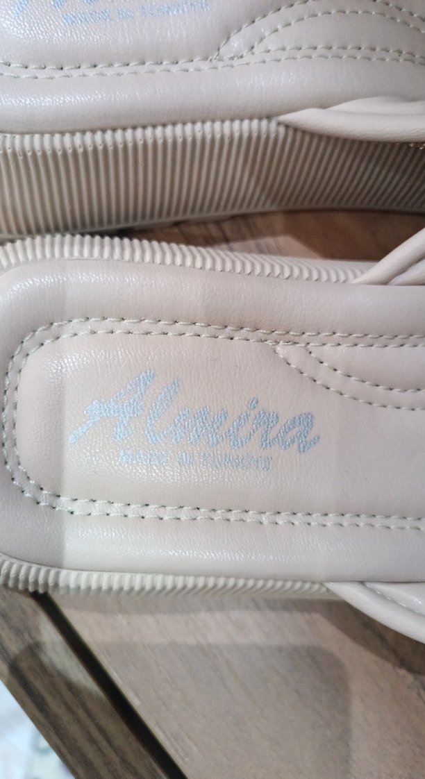 Beyaz Taşlı Platform Terlik - Görsel 2