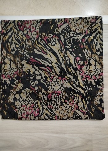 Desenli kırlent kılıfı - Görsel 2