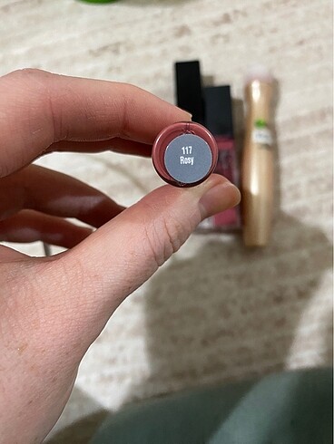 Maybelline Ruj kapatıcı