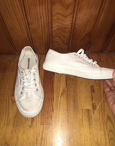 38 Beden Superga sneeker