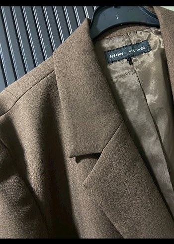 Düğmeli Kahverengi Kadın Blazer Ceket - Görsel 2