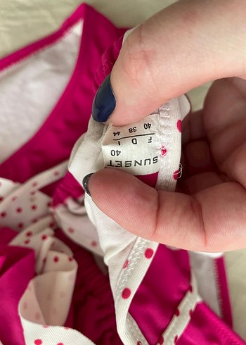 Puantiyeli Volanlı Pembe Bikini takımı - Görsel 3