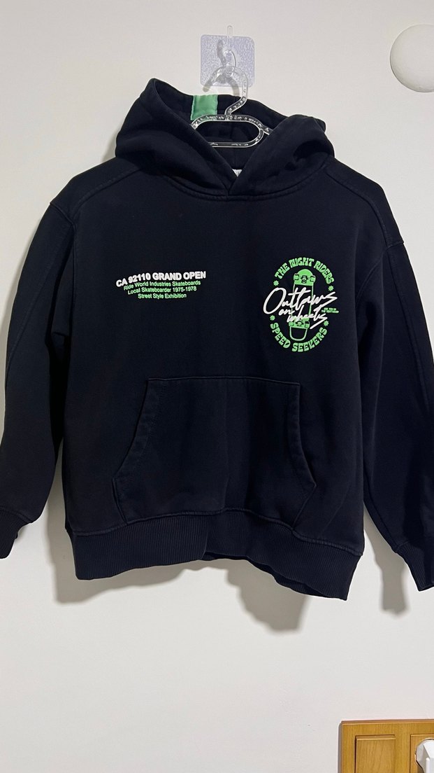 Zara Kapüşonlu Erkek Çocuk  Sweatshirt 8-9 yaş - Görsel 2