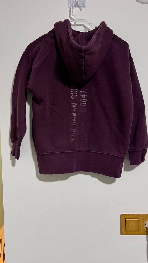 Zara yikamali renkli sweatshirt 8-9 yaş - Görsel 2