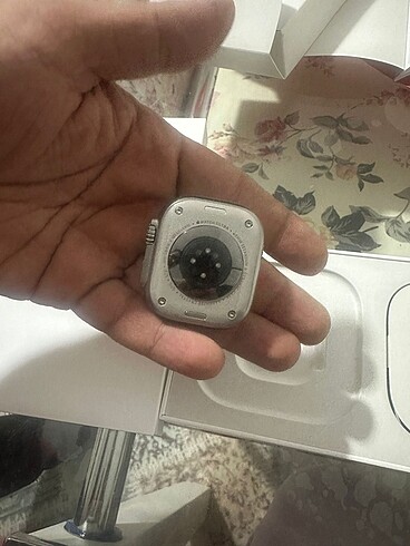 Apple Watch Ultra GPS + Cellular 49mm Titanyum Akıllı Saat - Görsel 7
