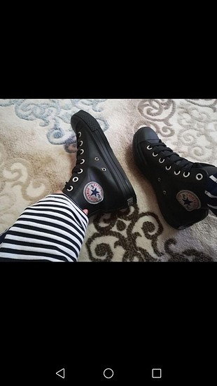 siyah converse