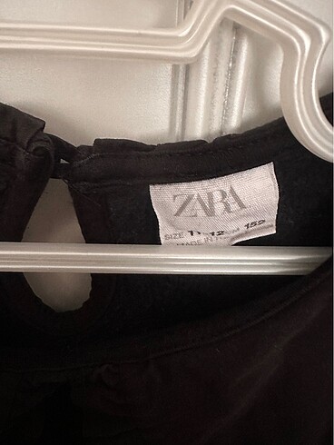 11-12 Yaş Beden siyah Renk ZARA MARKA SWEATSHİRT