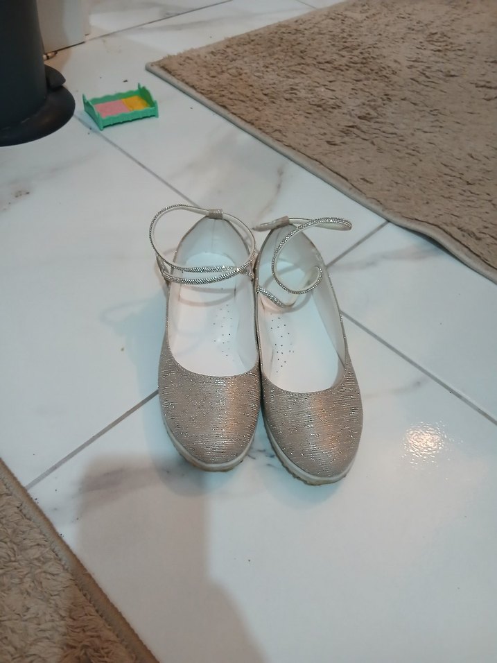 Bej Parlak Dolgu Topuklu Kadın Abiye Ayakkabı - Görsel 2