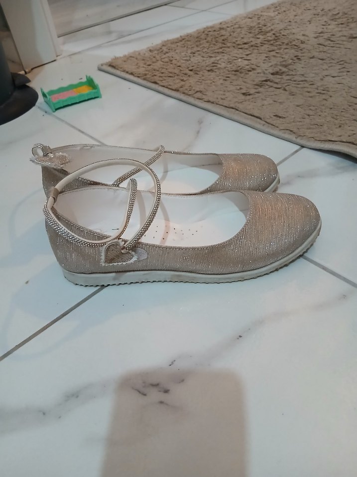 Bej Parlak Dolgu Topuklu Kadın Abiye Ayakkabı - Görsel 3