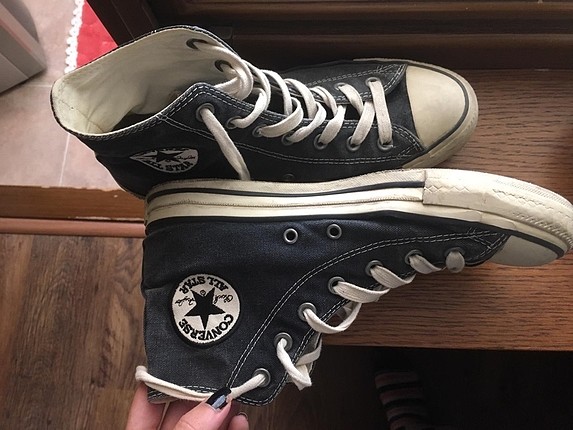 kurt cobain imzalı siyah converse