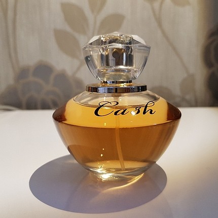 Cash parfüm 