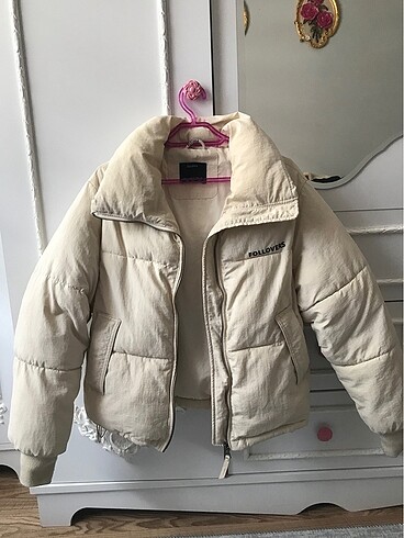 Bershka follovers mont