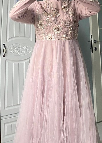 Uzun Pembe Nakışlı V Yaka Kadın Elbise - Görsel 5