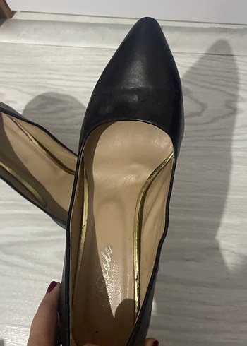 Siyah Parlak Stiletto Kadın Topuklu Ayakkabı - Görsel 4